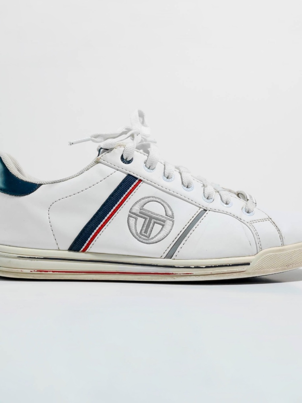 Awesome True Vintage Sergio Tacchini Italy Classic Tennis Sneaker Shoes